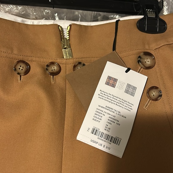 New authentic Burberry wide leg pants - Picture 7 of 9